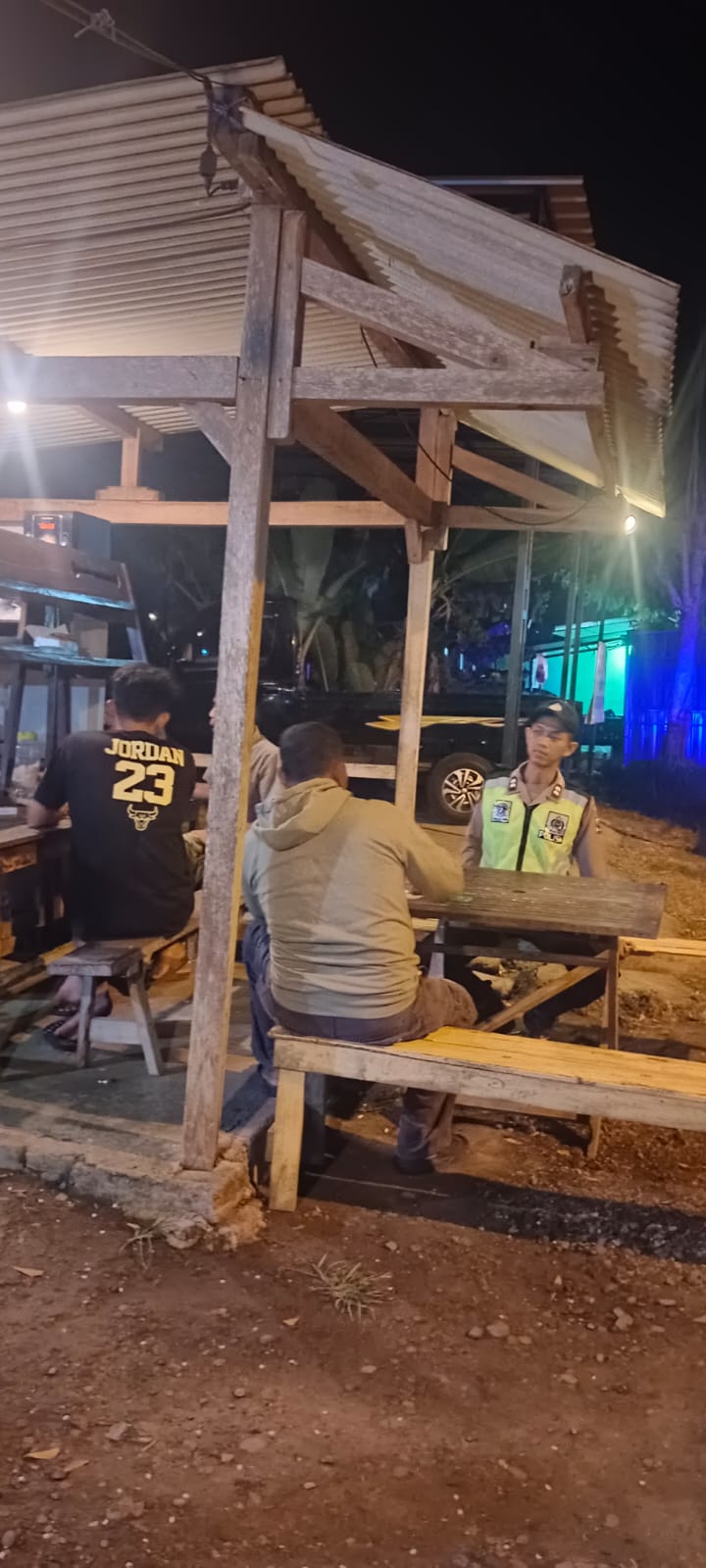 Polsek Kudu Senantiasa Beri Himbauan Kamtibmas Kepada Warga Melalui Patroli Dialogis