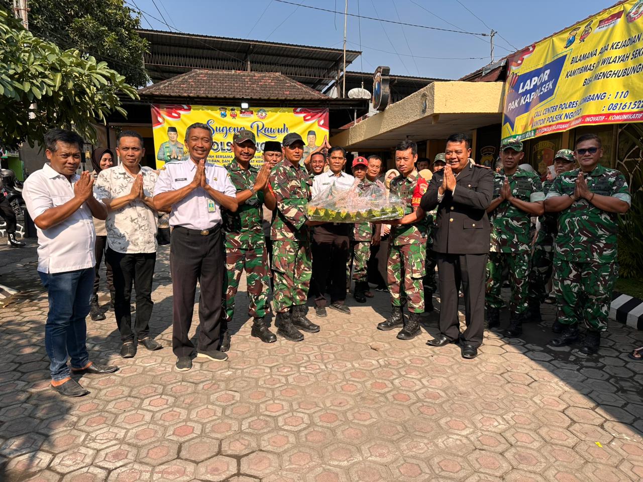 Forkopimcam Ngoro Tasyakuran HUT Polri  Ke-80 di Mapolsek Ngoro