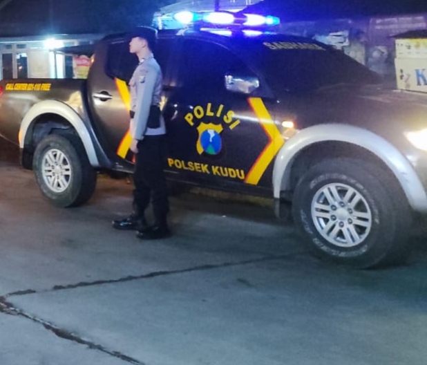 patroli antipasi 3c tengah malam di laksanakan polsek kudu, ciptakan rasa aman bagi warga masyarakat.