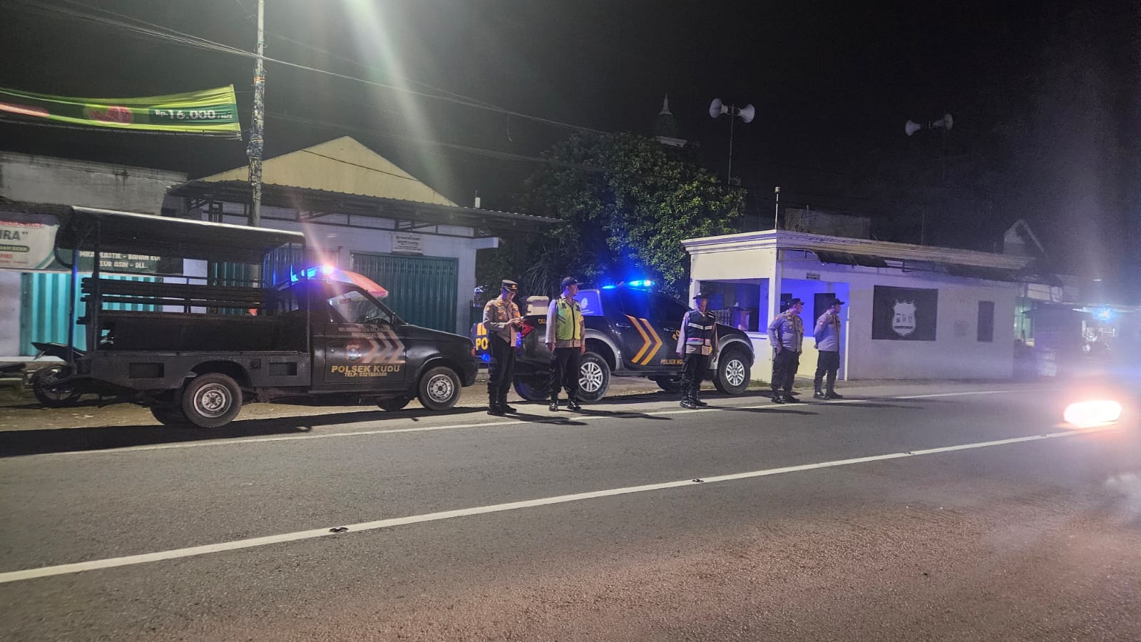 Giat rutin Patroli Polsek Ngusikan jaga situasi kondusif