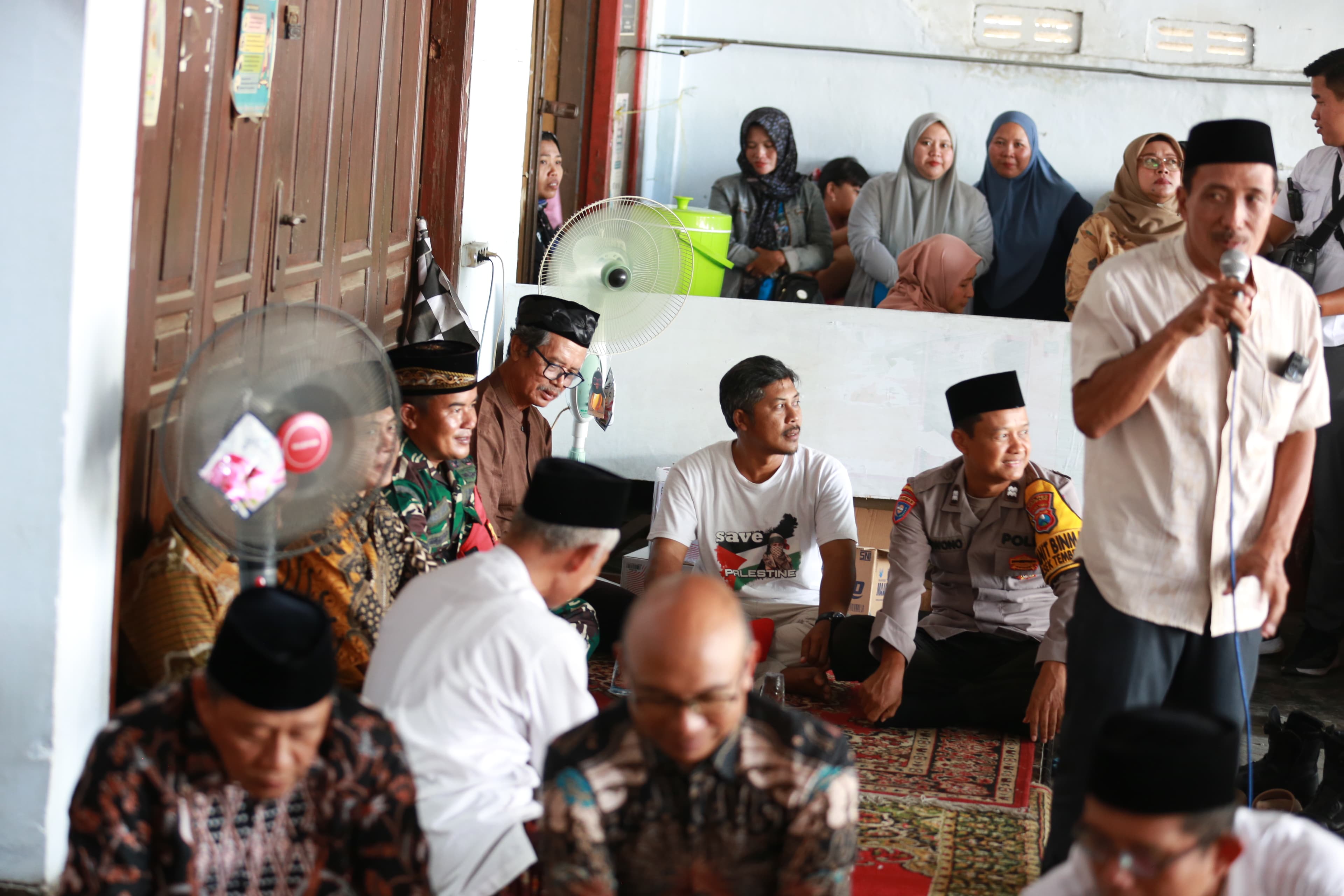 Personel Polsek Tembelang Laksanakan Giat Patroli Harkamtibmas