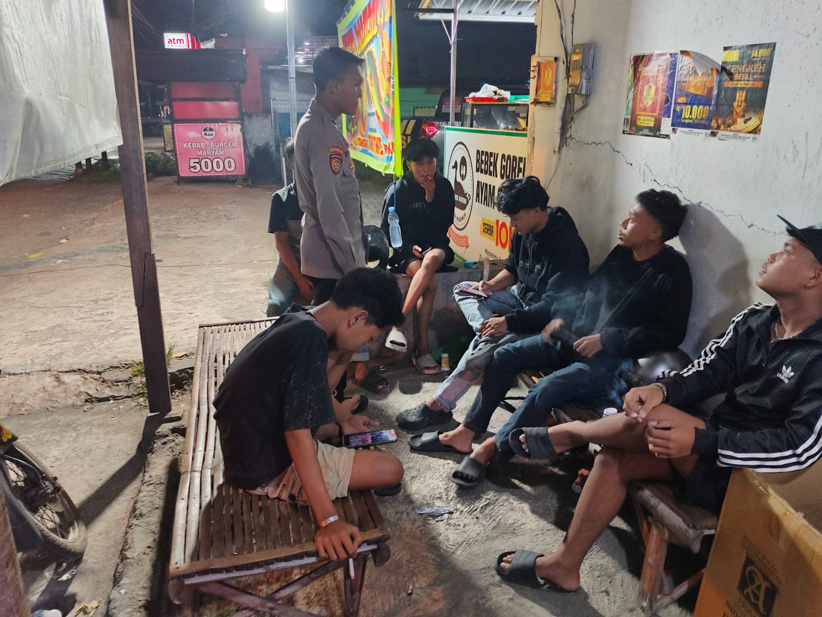 Himbauan oleh Polsek Mojowarno kepada para remaja agar bijak dalam bermedsos
