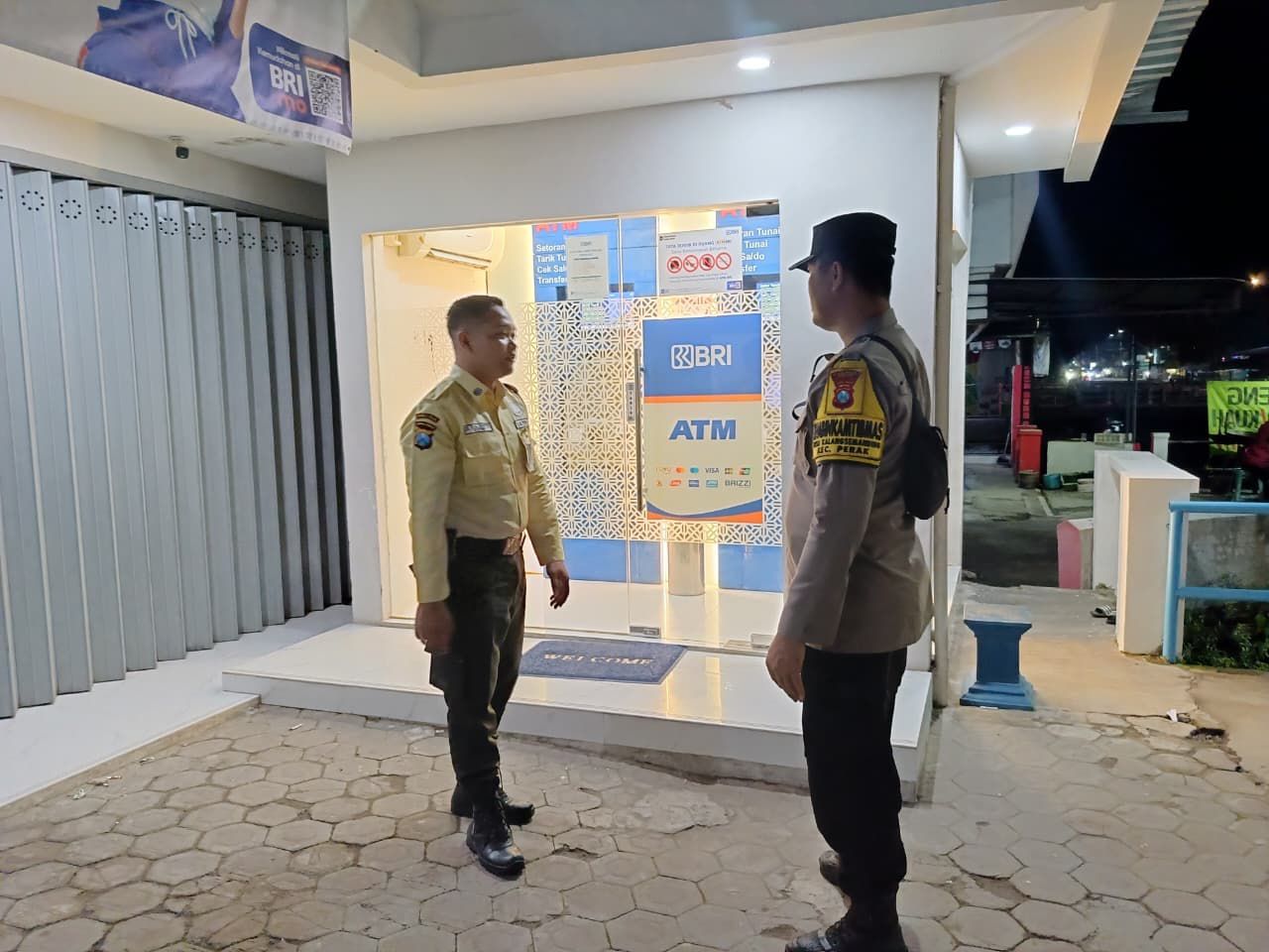 Polsek Perak tingkatan patroli malam hari khususnya di Kantor Bank yang berada di wilayah kecamatan perak