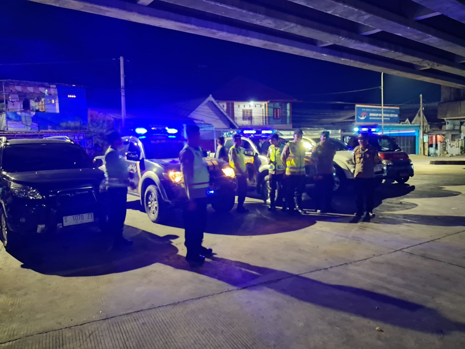 POLSEK KABUH IKUTI PATROLI GABUNGAN RAYON UTARA BERSAMA POLSEK PLANDAAN DAN PLOSO