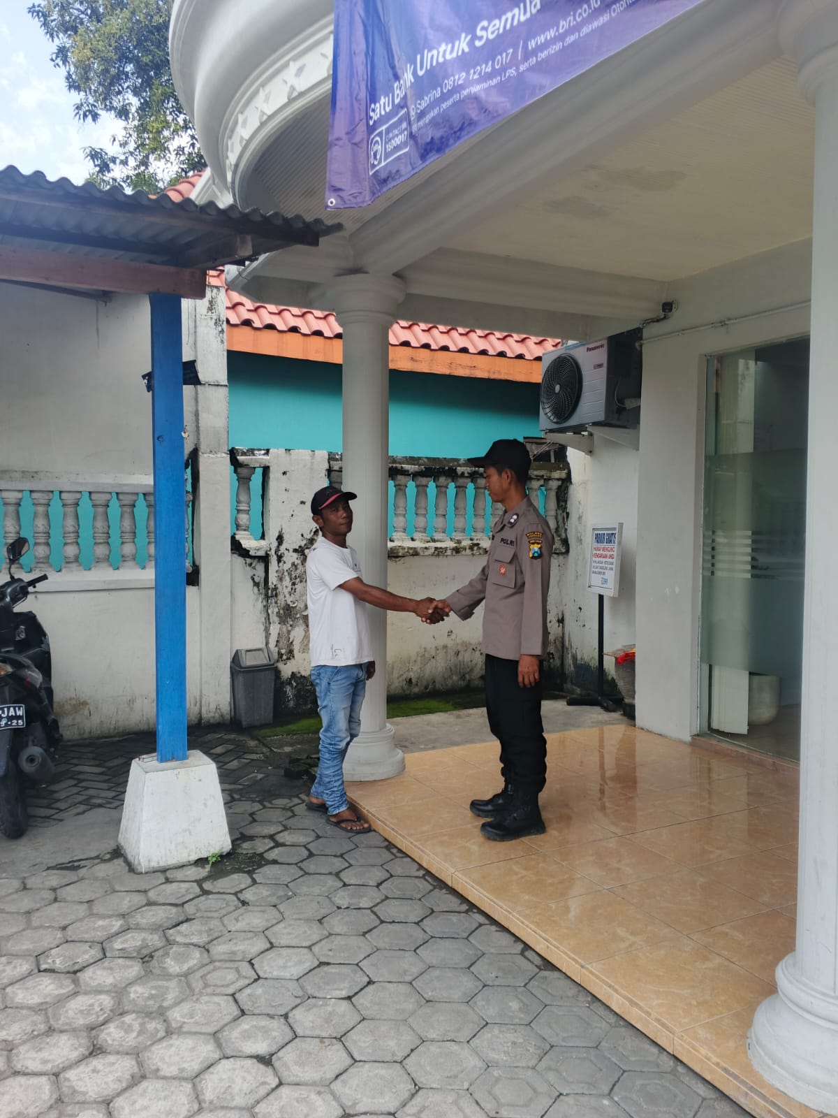 Polsek Kudu Beri Himbauan Guna Antisipasi Curanmor Pada Sekitar Bank