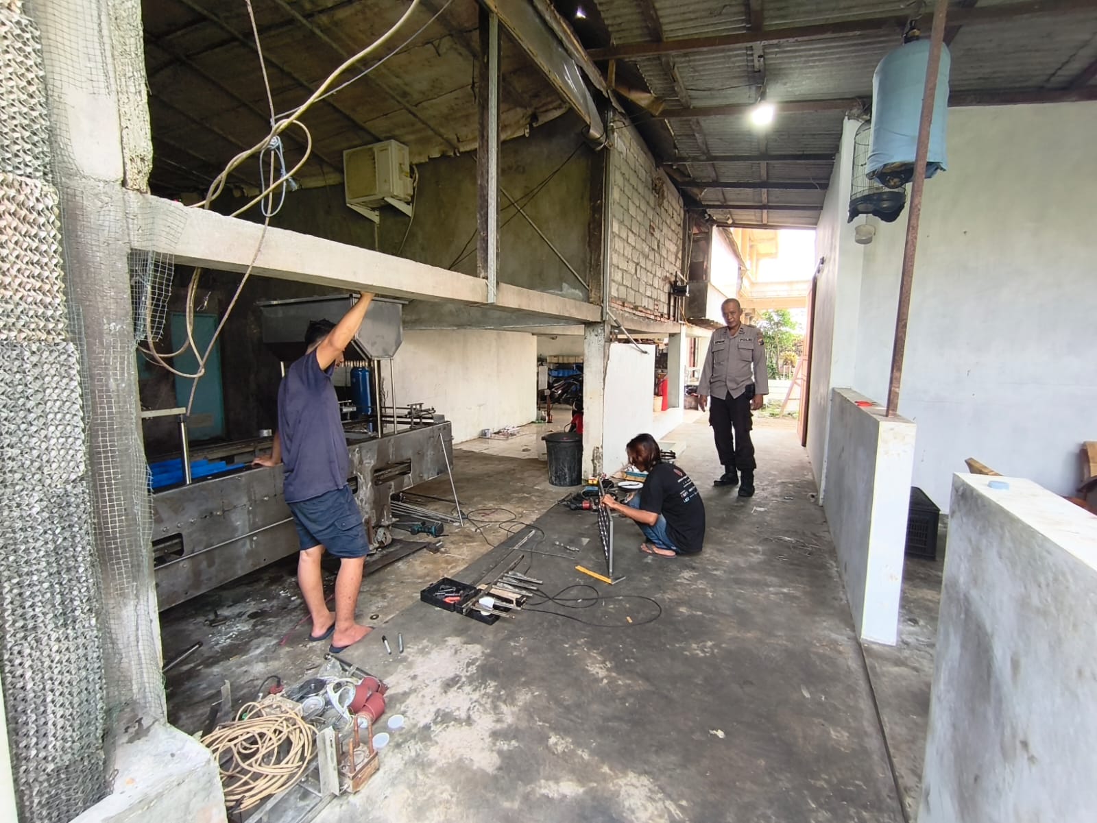 Polsek Gudo patroli di pemukiman warga berikankan himbauan Kamtibmas    