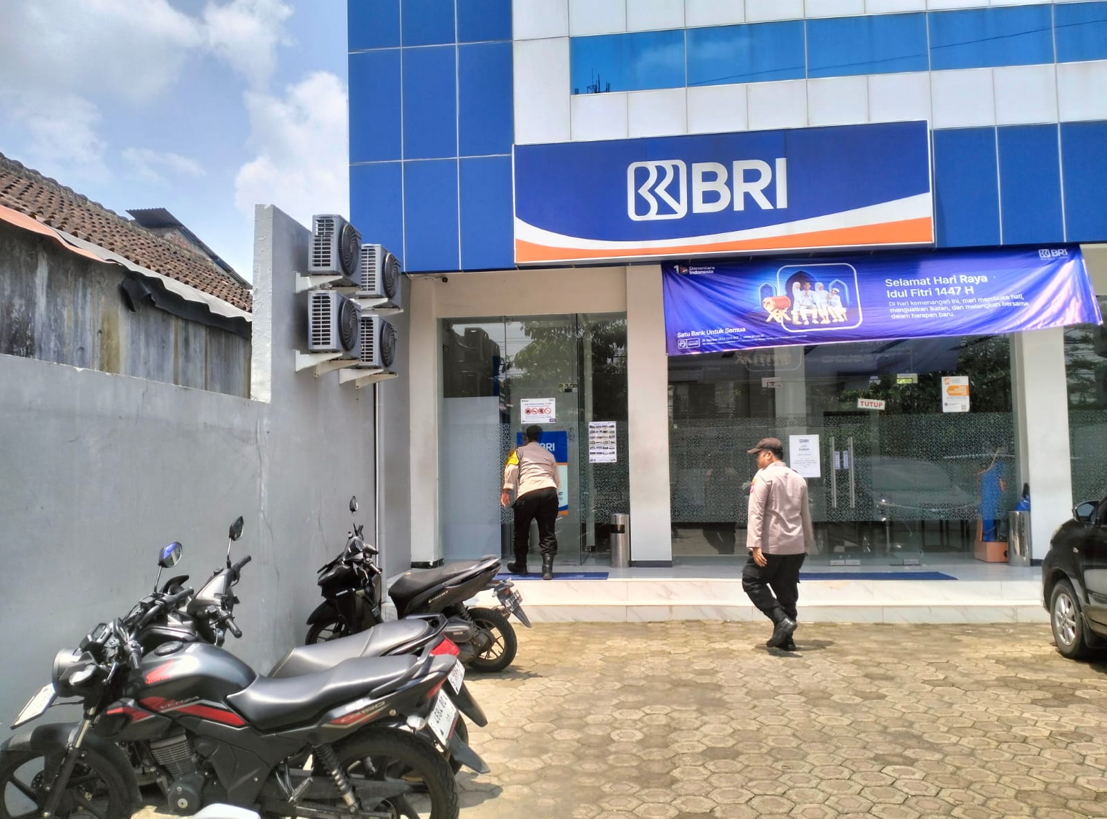 Polsek Kabuh Patroli di Objek Vital Perbankan