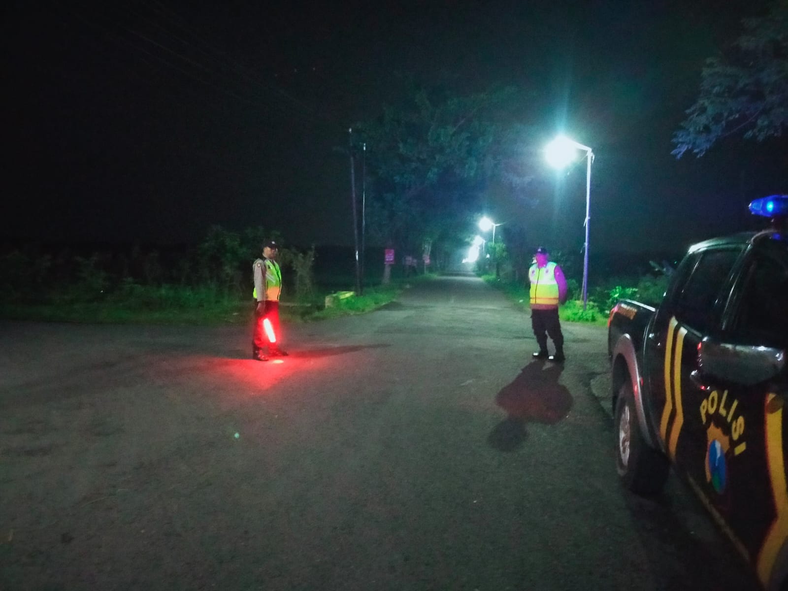 Patroli strong poin Anggota Polsek Megaluh sepertiga malam antisipasi 3C wujudkan kamtibmas yang aman
