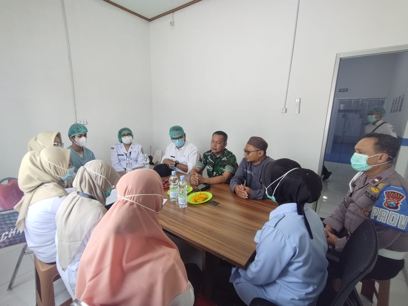Polsek Kesamben Hadiri Kegiatan Inspeksi Kesehatan Lingkungan di SPPG Desa Kedungbetik 2