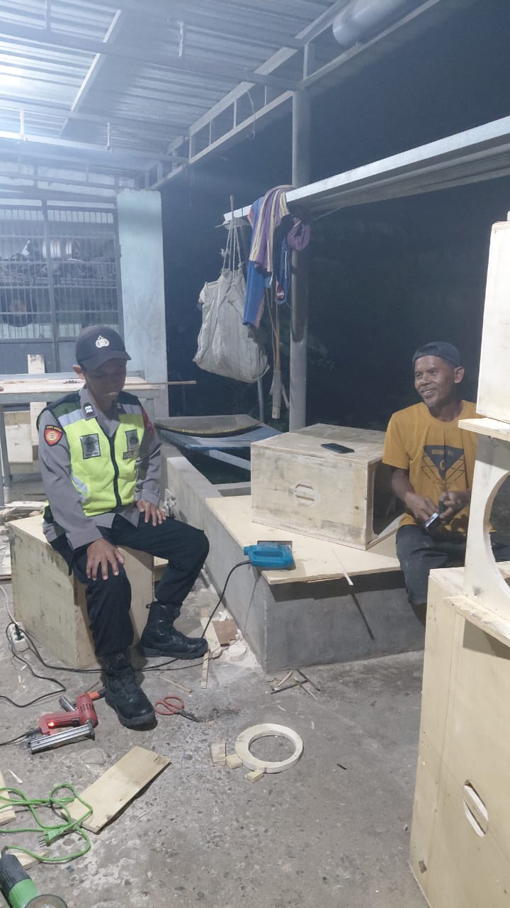 Aiptu Fauzan Patroli Dialogis Dengan Warga Desa Katemas