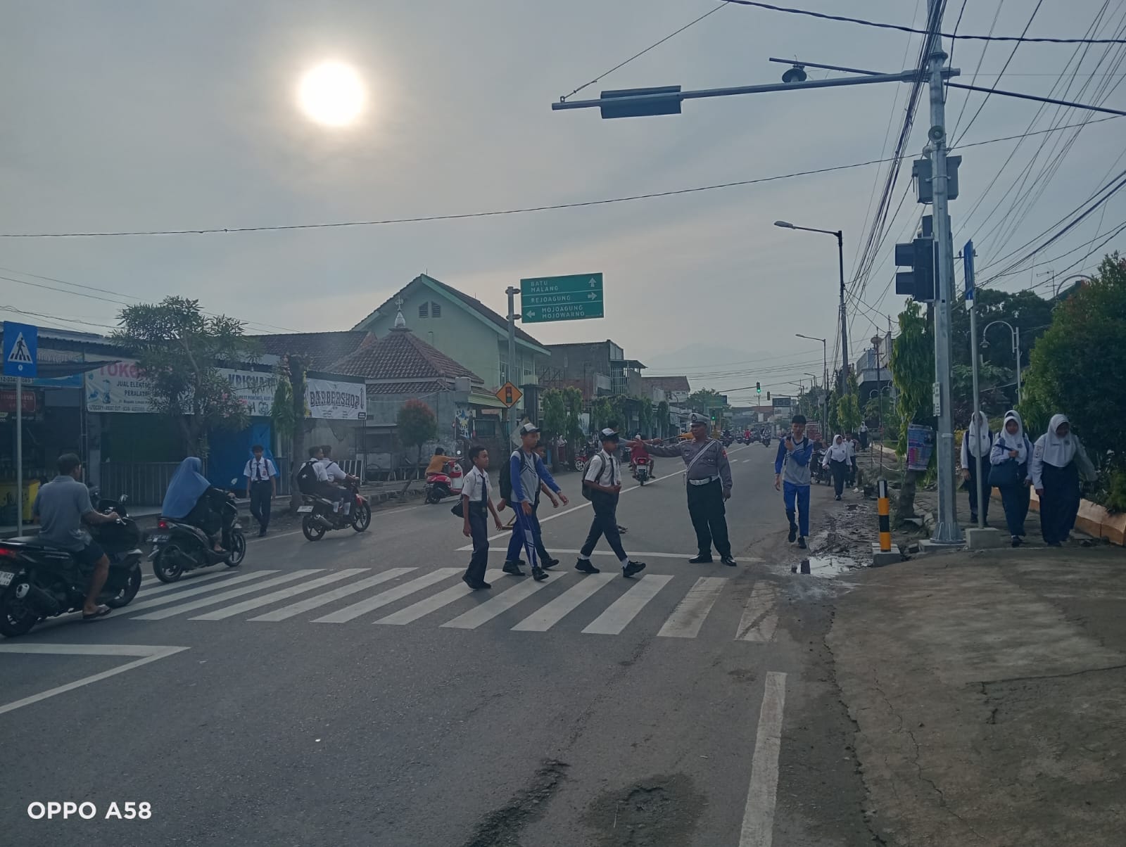Polsek Ngoro Melaksanakan Giat Commander Wish