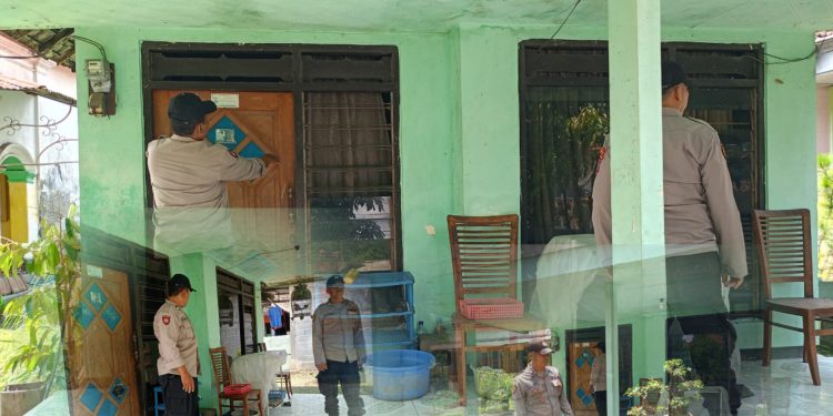 Patroli rumah kosong jelang hari raya idul Fitri guna berikan rasa aman bagi masyarakat yang mudik
