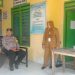 Polsek Diwek Laksanakan Patroli Dialogis di Polindes Desa Diwek, Jalin Sinergitas dan Sampaikan Pesan Kamtibmas